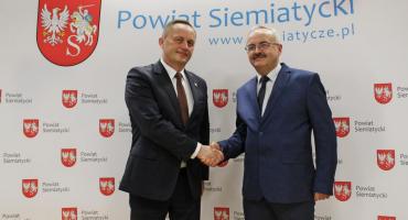 Marek Bobel nowym starostą. Rada upamiętniła także zmarłego Jana Zalewskiego